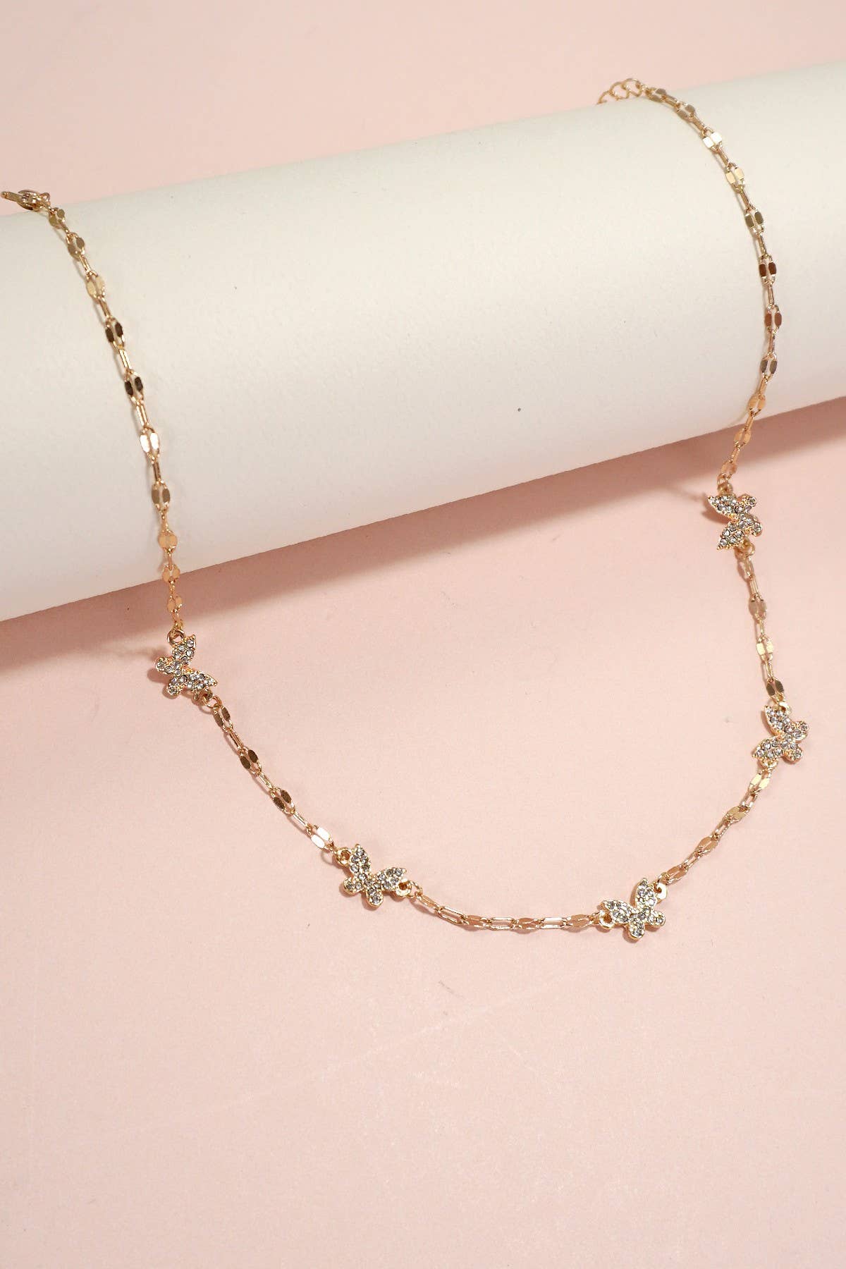 RHINESTONE BUTTERFLY STATION NECKLACE | 80N1045: GOLD