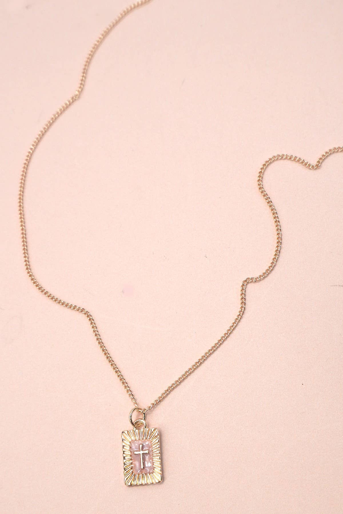 SUNBURST SQUARE CROSS PENDANT NECKLACE | 80N91885: GOLD