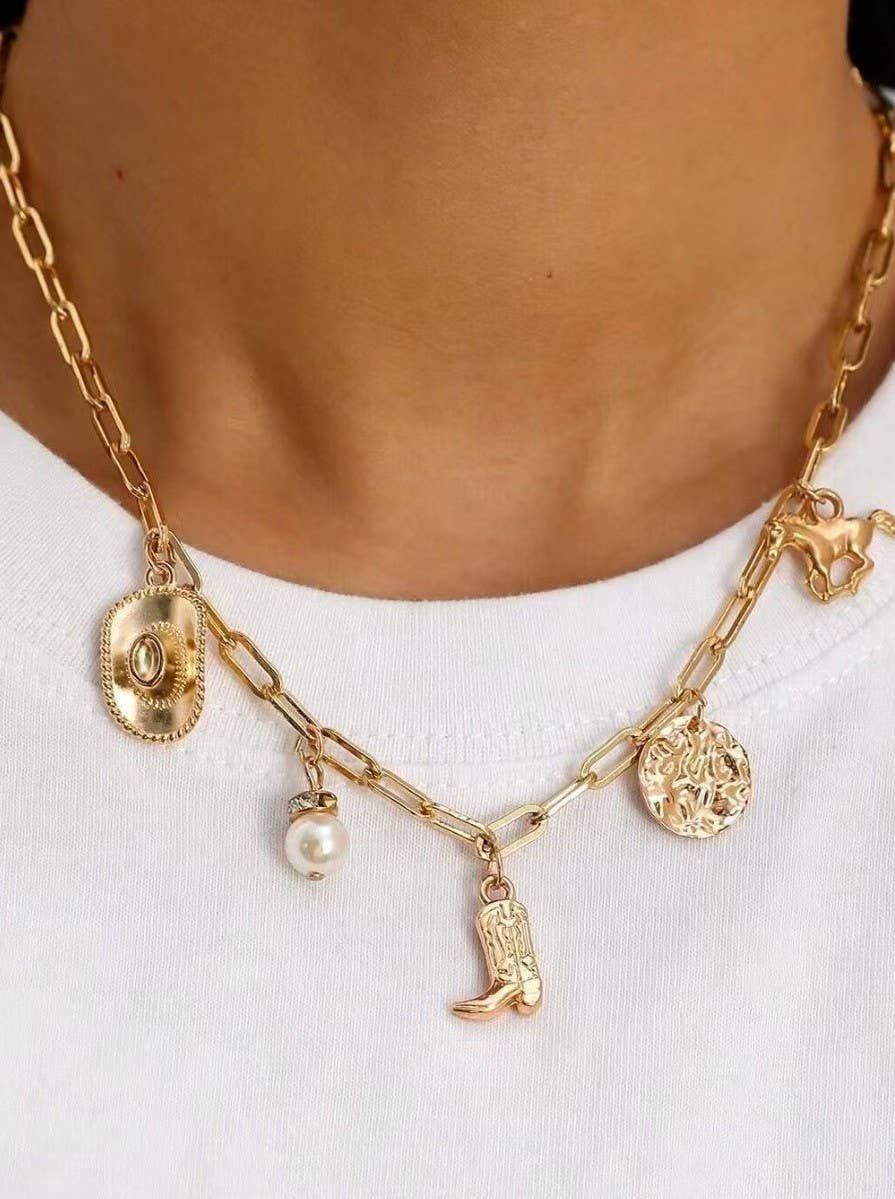 WESTERN BOOT STAR HAT HORSESHOE CHARM NECKLACE | 80N1187: Gold