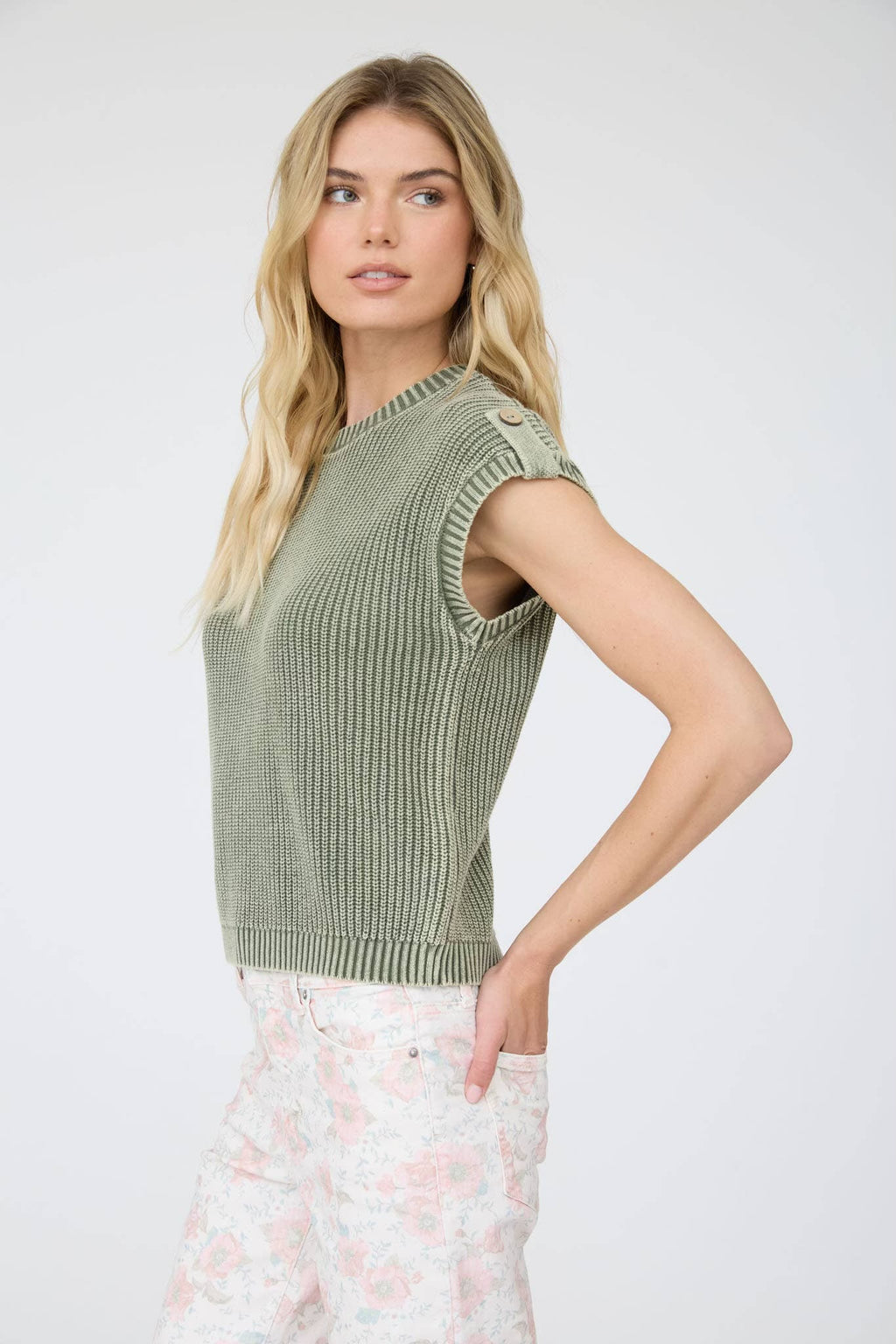 The Cedar Sleeveless Sweater