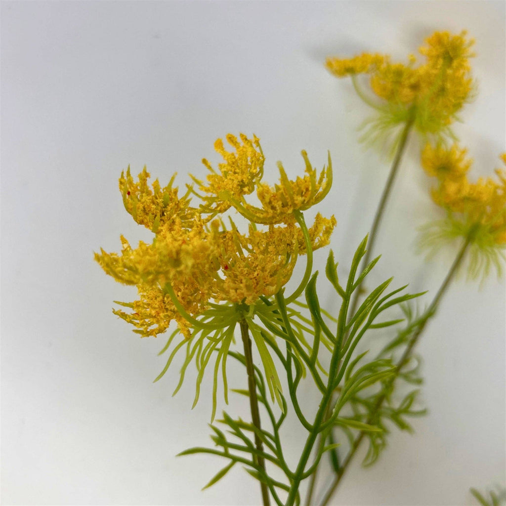 Queen Anne's Lace Spray 32" - Yellow