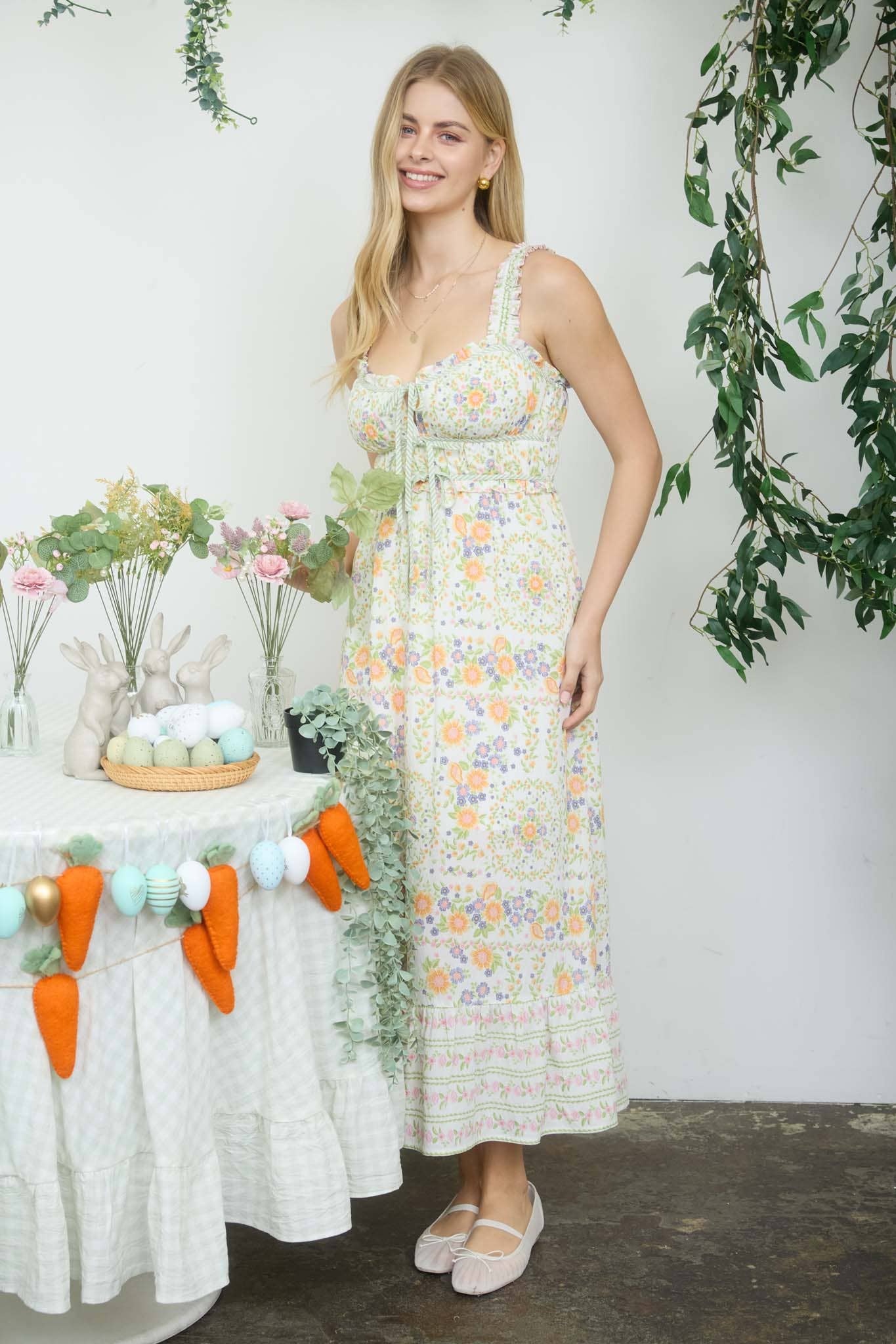 BORDER FLORAL SLEEVELESS FRONT TIE MIDI DRESS : GREEN MULTI