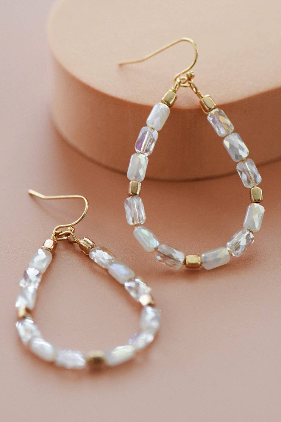 Teardrop Wire Beaded Glass Crystal Earrings - 7284: S0OX3T7284 White