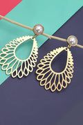 TEARDROP MATTE WITH A SINGLE PEARL EARRINGS | 80E1627: Matte Gold