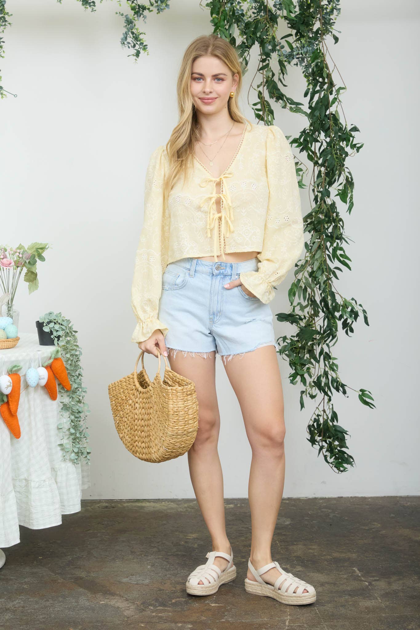 EMBROIDERED PATTERN LONG SLEEVE FRONT TIE CROP TOP : BUTTER YELLOW