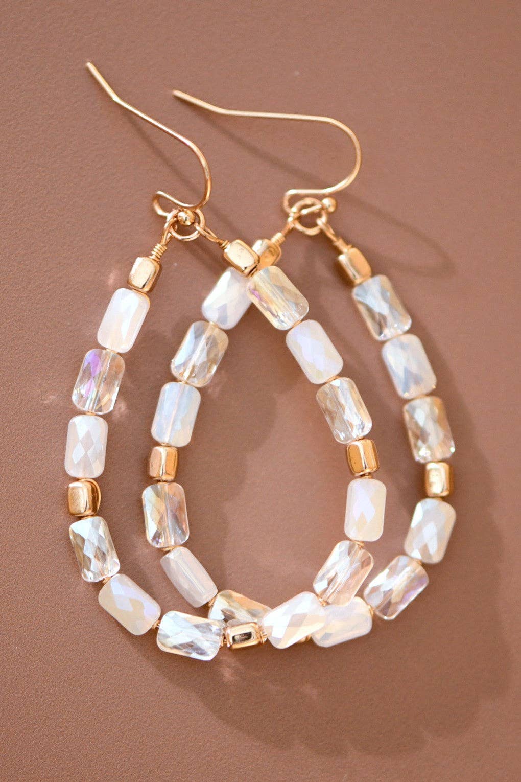 Teardrop Wire Beaded Glass Crystal Earrings - 7284: S0OX3T7284 White